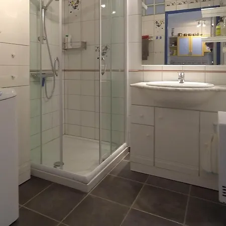 2 Pièces - Bien équipé Pour 4 Personnes - Fr-1-803-17 Apartamento Le Lavandou