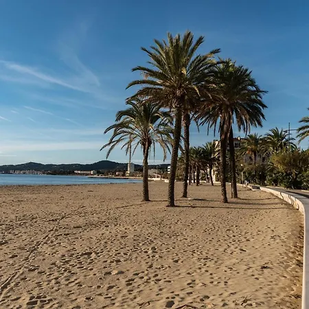 : Agreable 2 Pieces Proche Plage, Terrasse, 4 Personnes - Fr-1-803-17